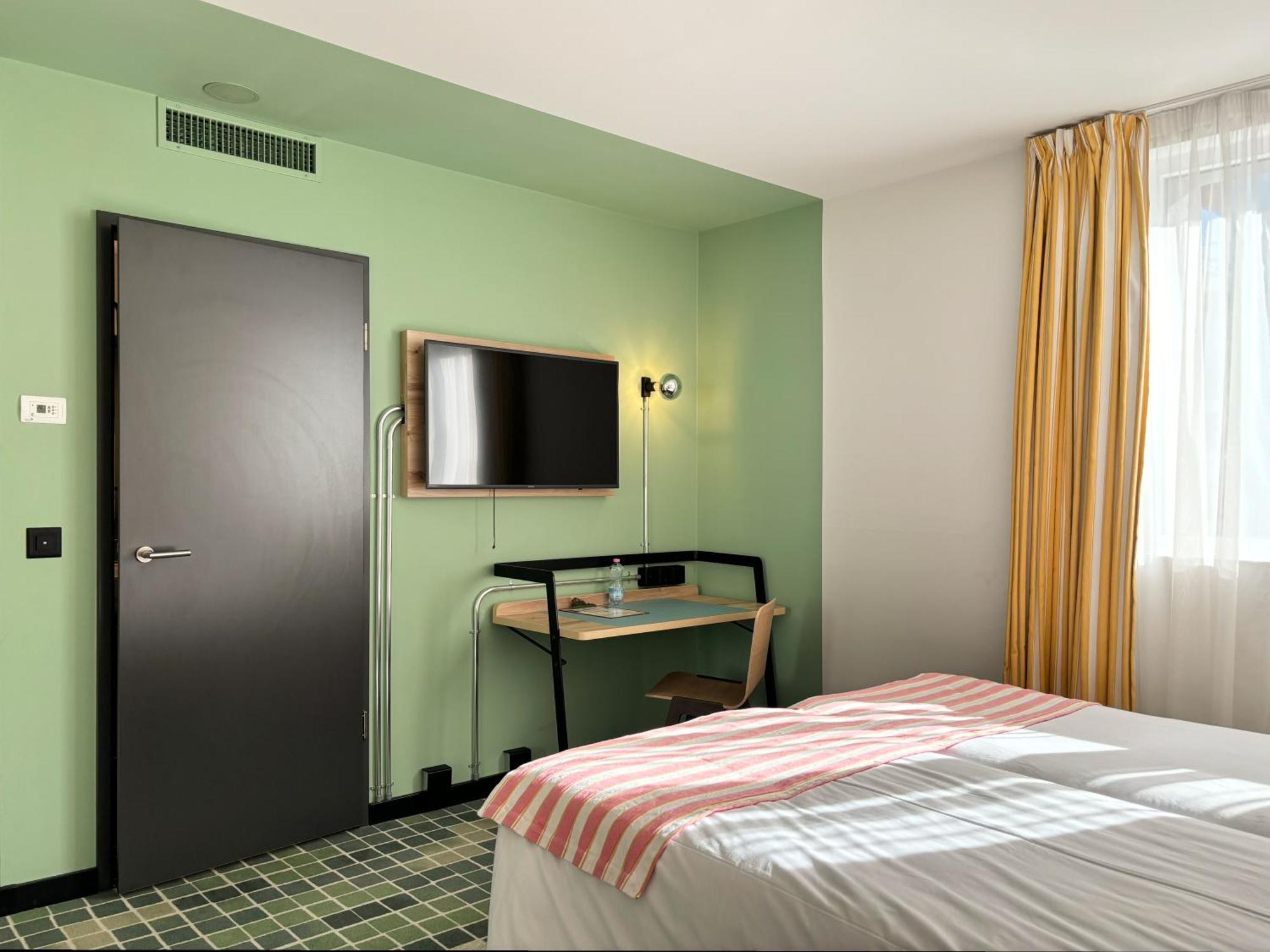 Nonanteneuf Appart Hotel Sierre - Contactless Check-In Eksteriør bilde