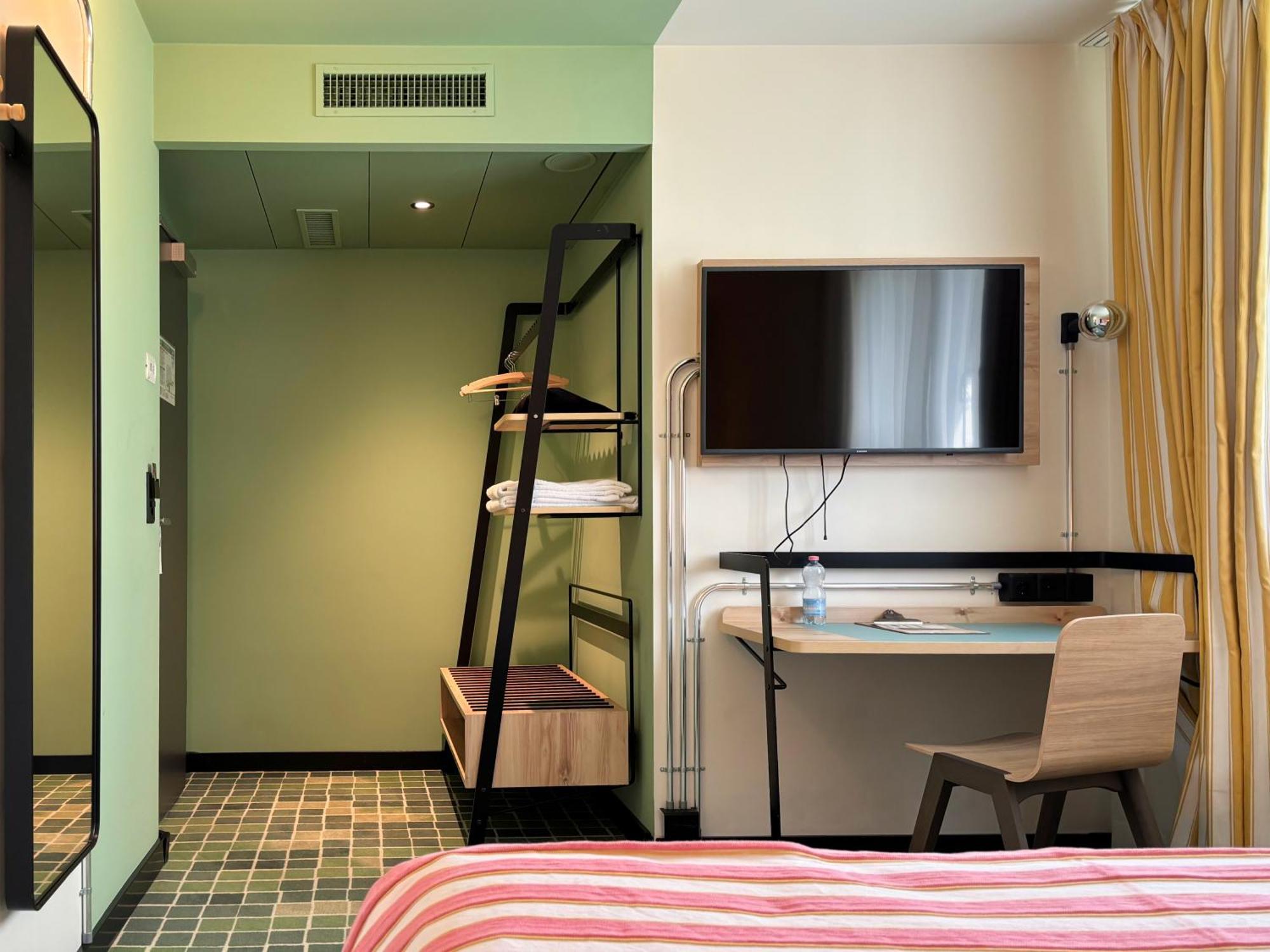 Nonanteneuf Appart Hotel Sierre - Contactless Check-In Eksteriør bilde