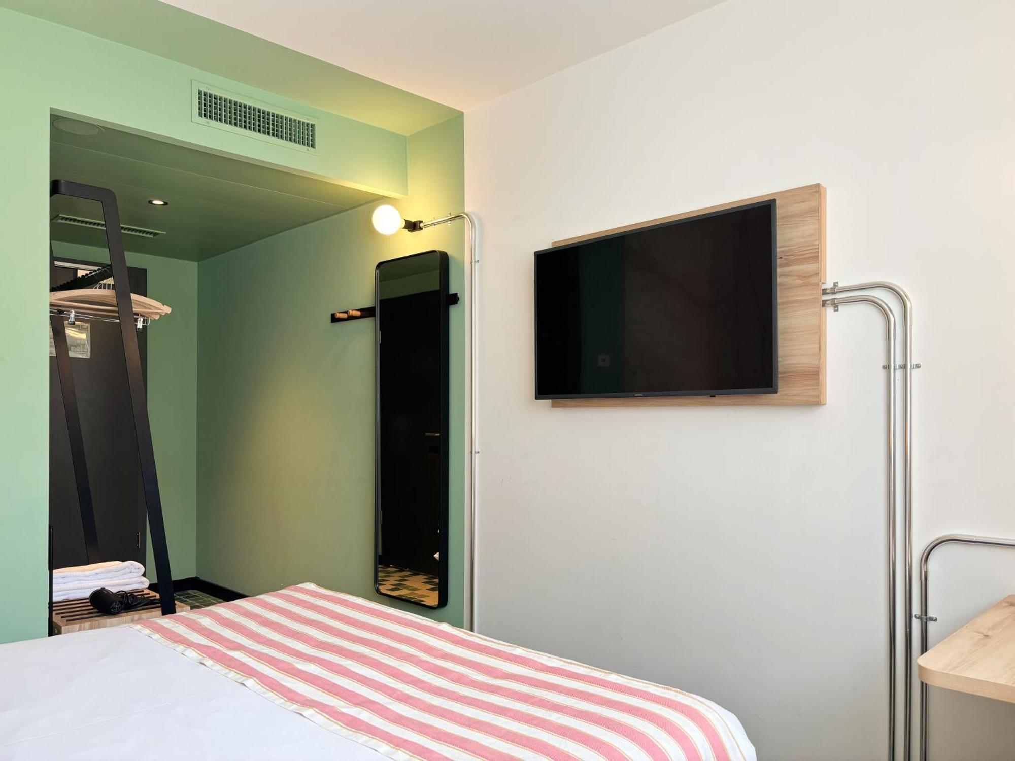 Nonanteneuf Appart Hotel Sierre - Contactless Check-In Eksteriør bilde