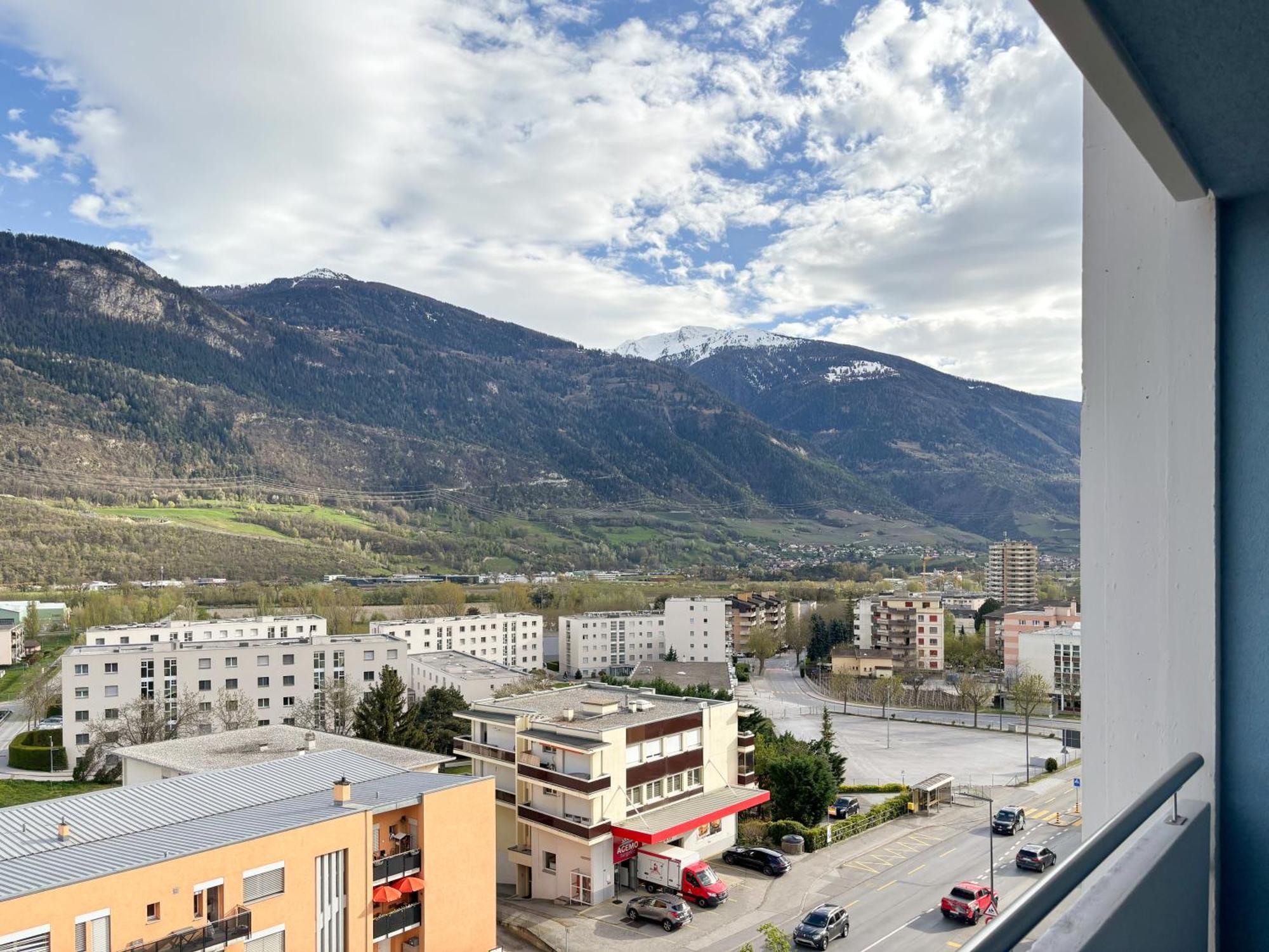 Nonanteneuf Appart Hotel Sierre - Contactless Check-In Eksteriør bilde