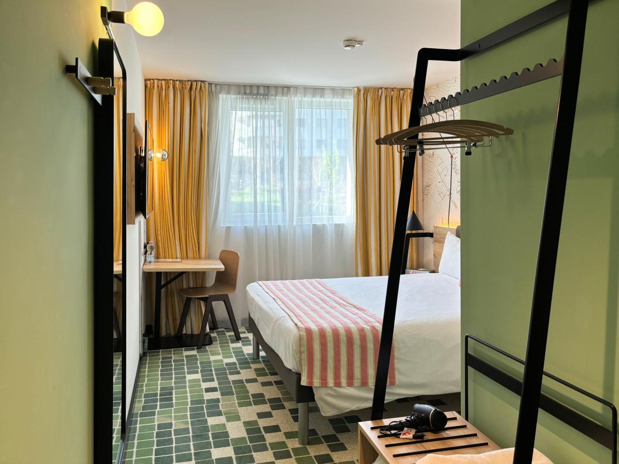Nonanteneuf Appart Hotel Sierre - Contactless Check-In Eksteriør bilde