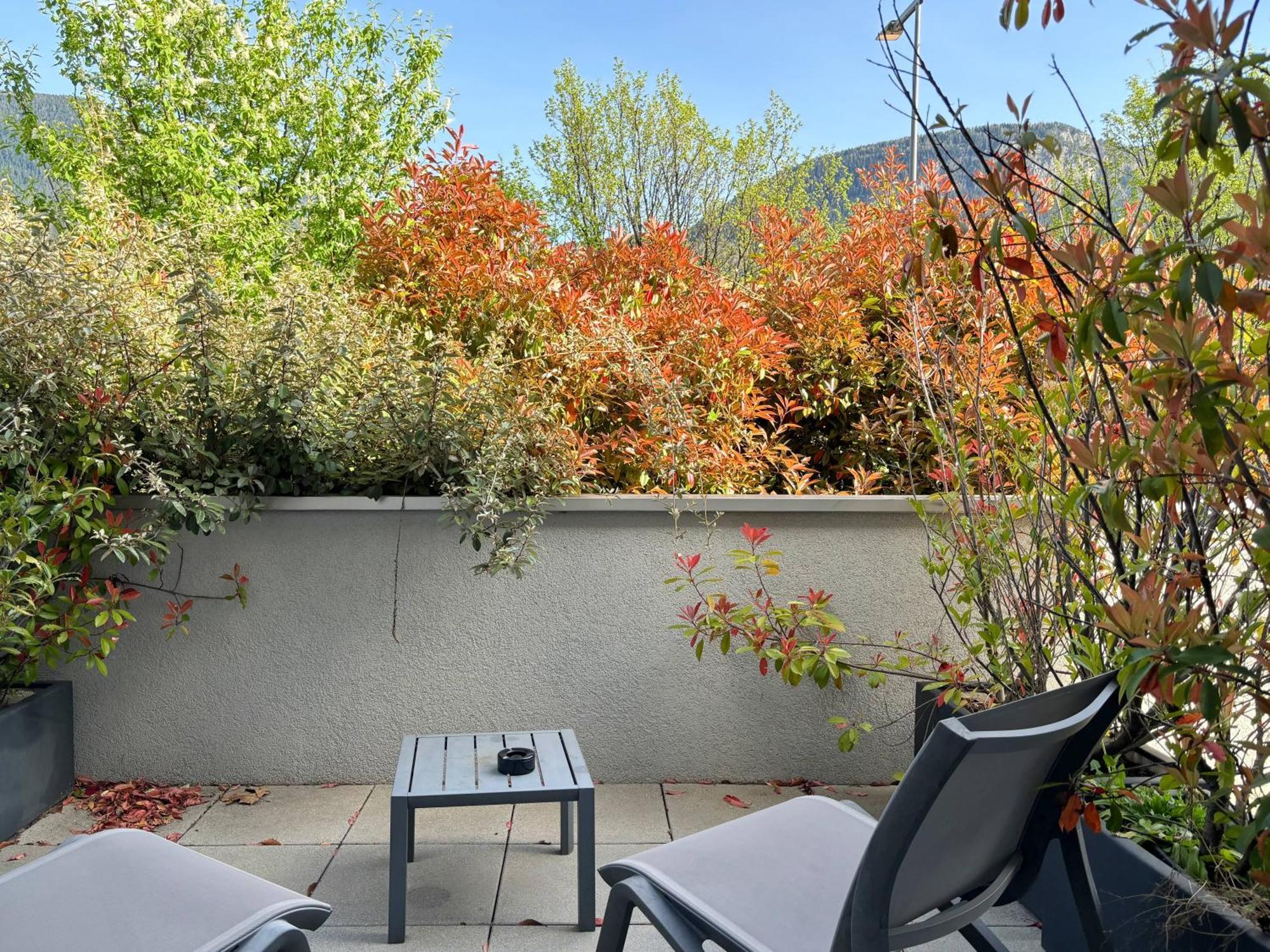 Nonanteneuf Appart Hotel Sierre - Contactless Check-In Eksteriør bilde