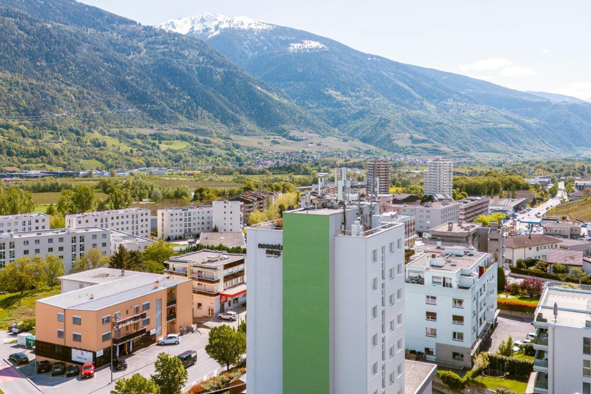 Nonanteneuf Appart Hotel Sierre - Contactless Check-In Eksteriør bilde